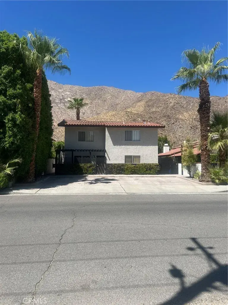 225 S Cahuilla, Palm Springs, CA 92262 - #2
