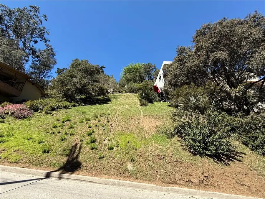 8583 Lookout Mountain Avenue, Los Angeles, CA 90046 - #2