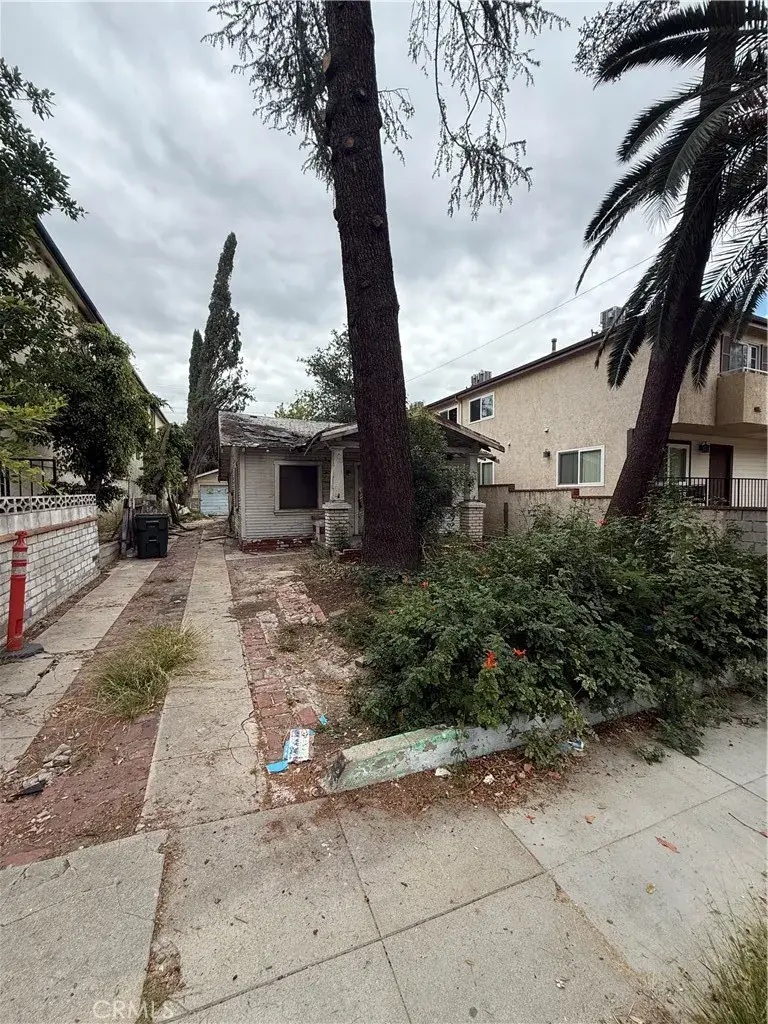 482 E Santa Anita Avenue, Burbank, CA 91501 - #1