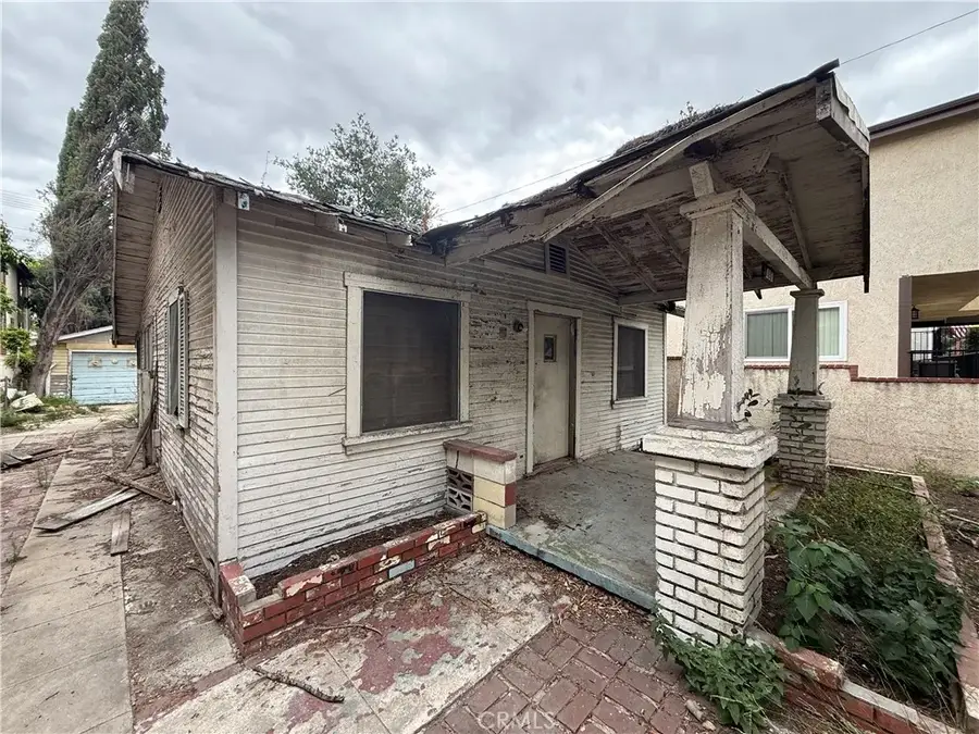 482 E Santa Anita Avenue, Burbank, CA 91501 - #2