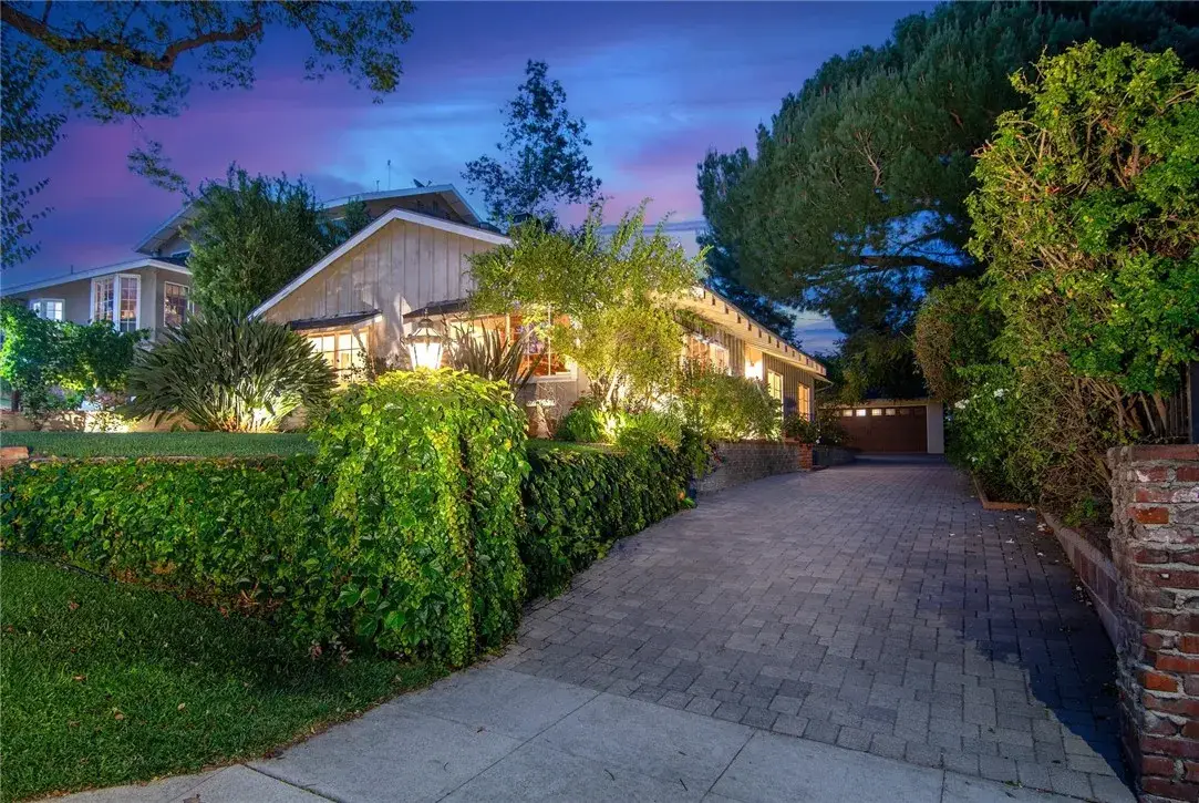 640 S Parish Place, Burbank, CA 91506 - #1