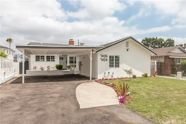 7426 Lemp Avenue, North Hollywood, CA 91605