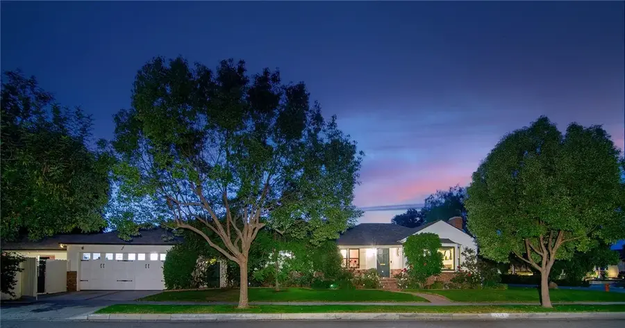 1505 W Parkside Avenue, Burbank, CA 91506 - #2