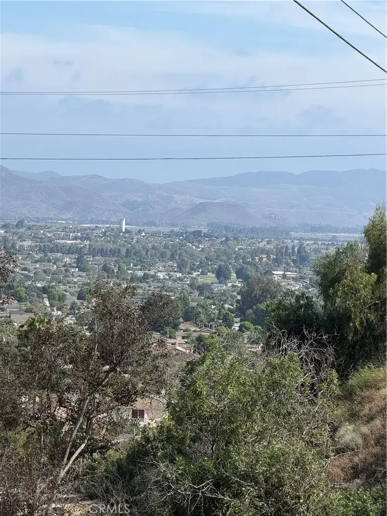 250 W Highland, Camarillo, CA 93010 - #1