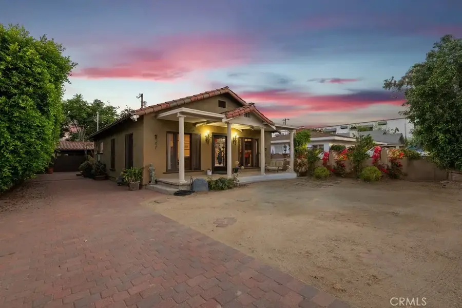 11232 Oxnard Street, North Hollywood, CA 91606 - #2
