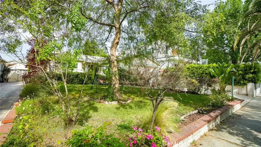 5055 Willowcrest, North Hollywood, CA 91601 - #3