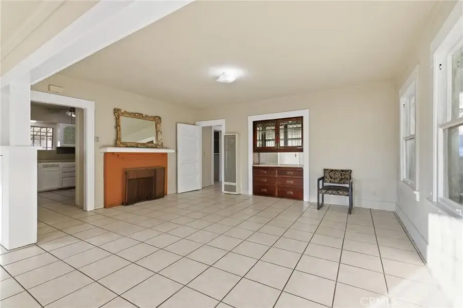 2239 W Sunset Boulevard, Los Angeles, CA 90026 - #3
