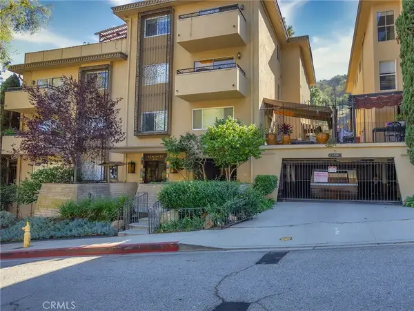 6724 Hillpark Drive #302, Los Angeles, CA 90068