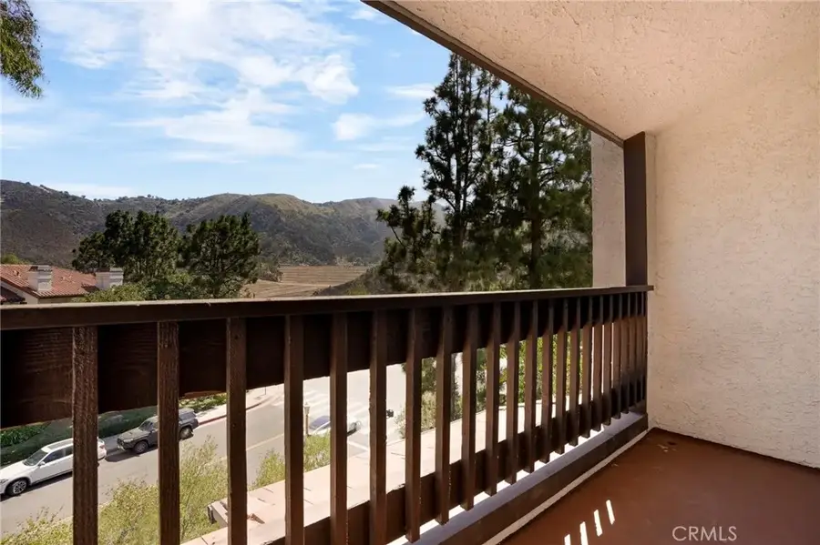 17255 Palisades Circle, Pacific Palisades, CA 90272 - #2