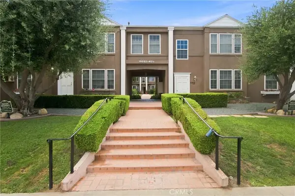 15034 Dickens Street #4, Sherman Oaks, CA 91403