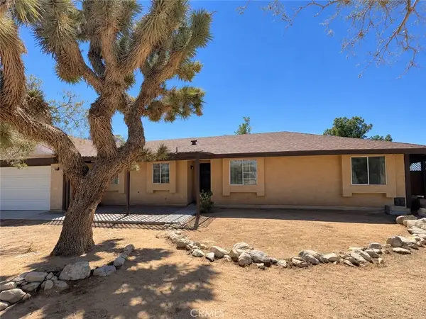 25095 Via Vista, Apple Valley, CA 92307