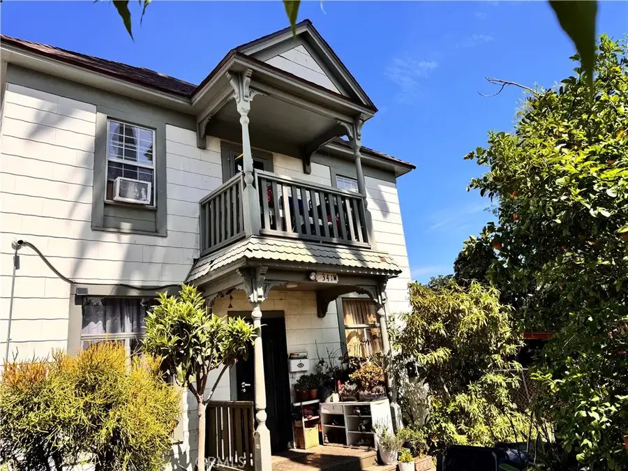 341 W Cypress, Glendale, CA 91204 - #2