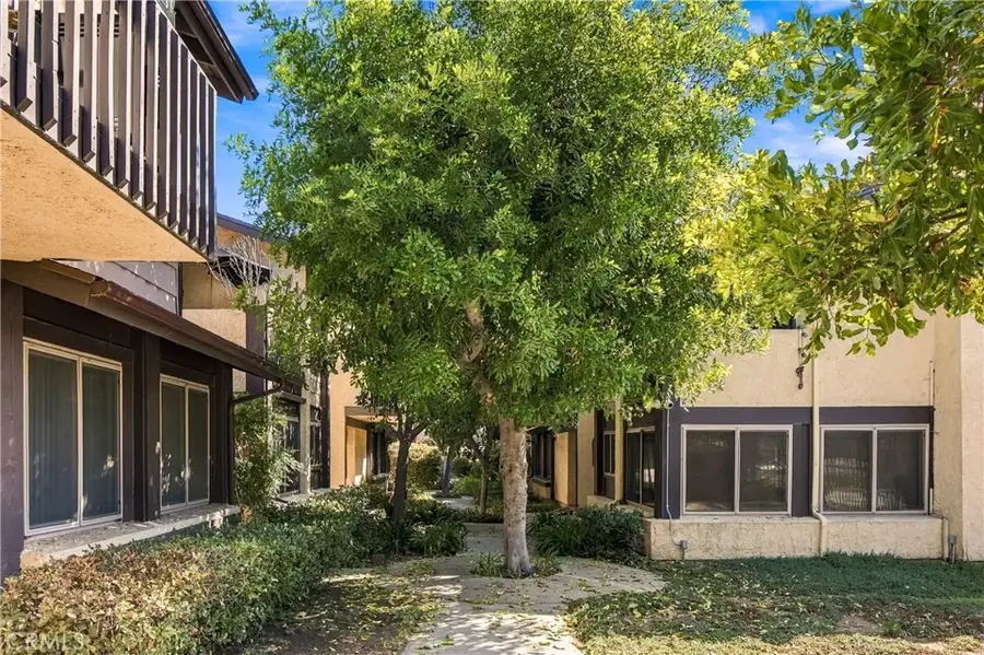 6716 Clybourn, North Hollywood, CA 91606 - #2