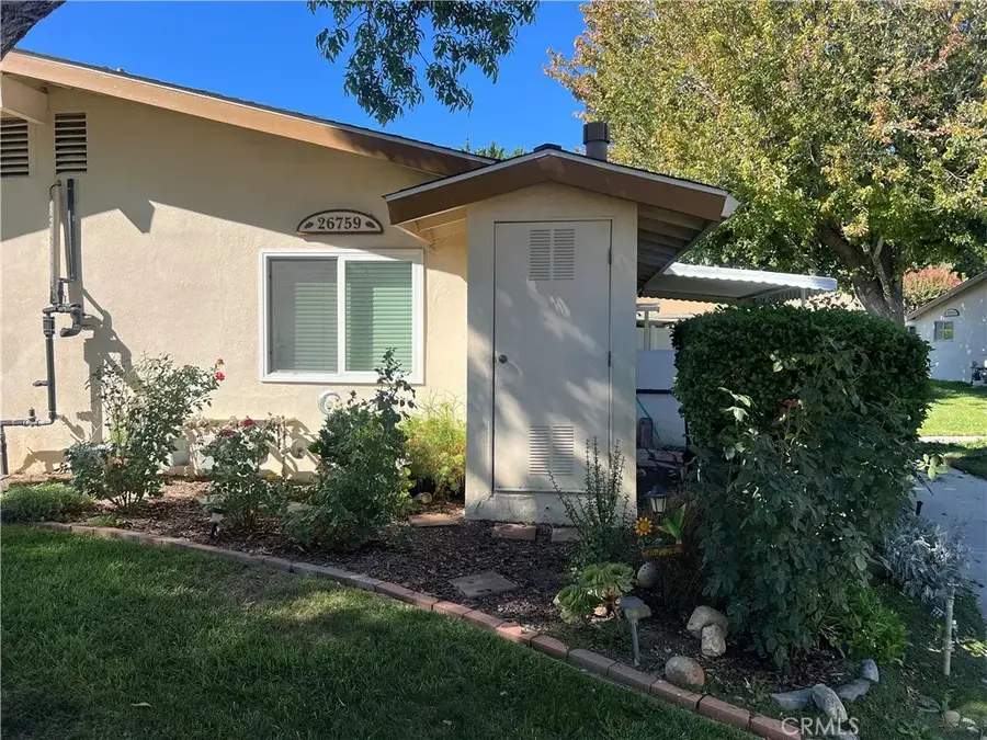 26759 Whispering Leaves, Newhall, CA 91321 - #2
