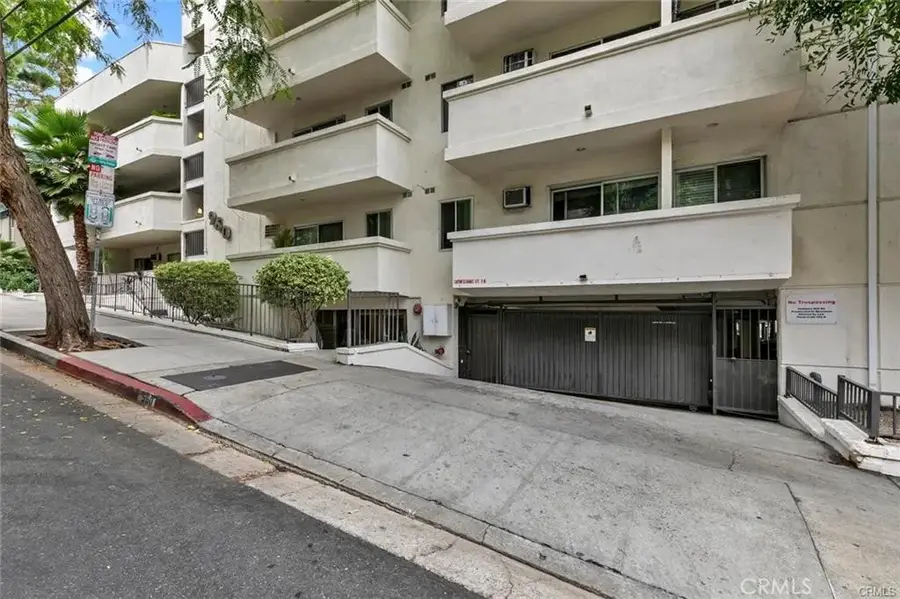 960 Larrabee Street #120, West Hollywood, CA 90069 - #2