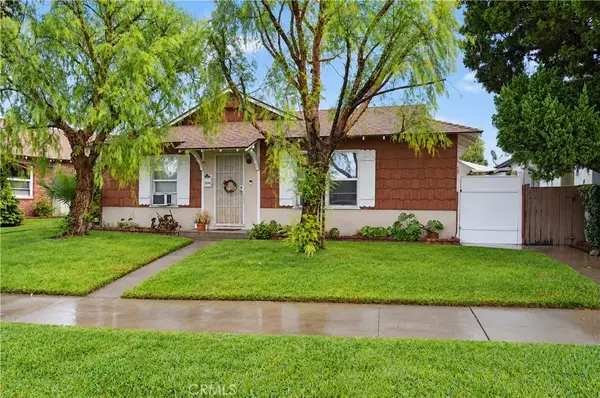 2534 N Buena Vista Street, Burbank, CA 91504