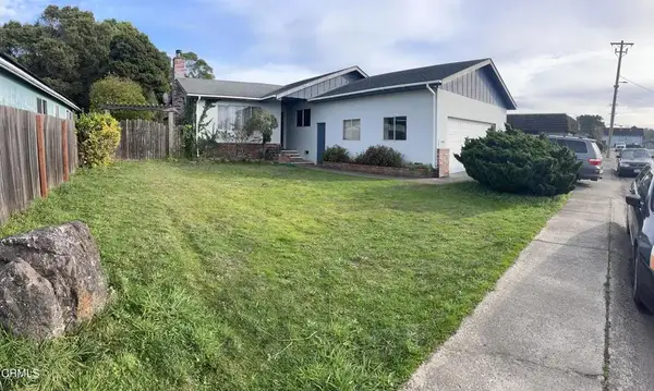 470 Wall Street Street, Fort Bragg, CA 95437