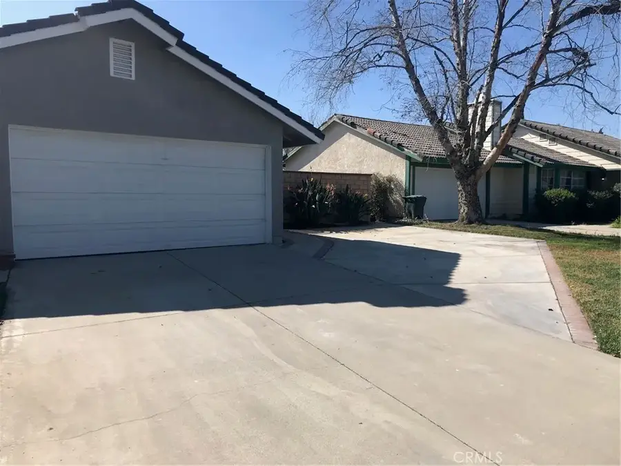 849 W Casmalia Street, Rialto, CA 92377 - Image #2