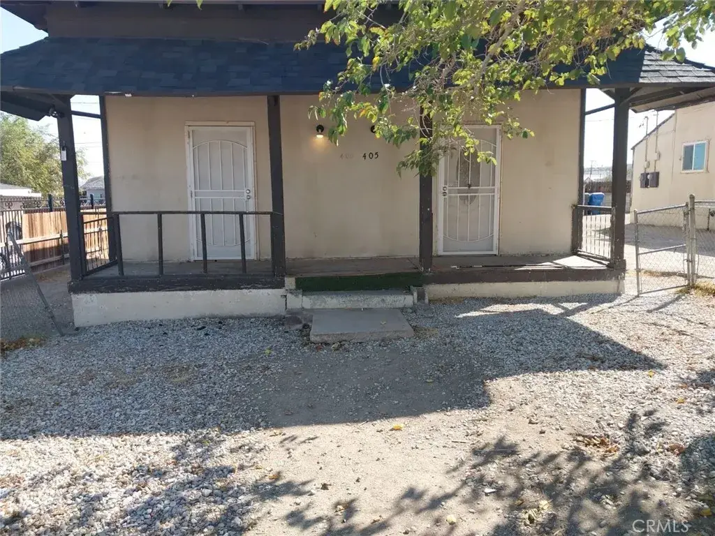 405 N 3rd Avenue, Barstow, CA 92311 - Image #1