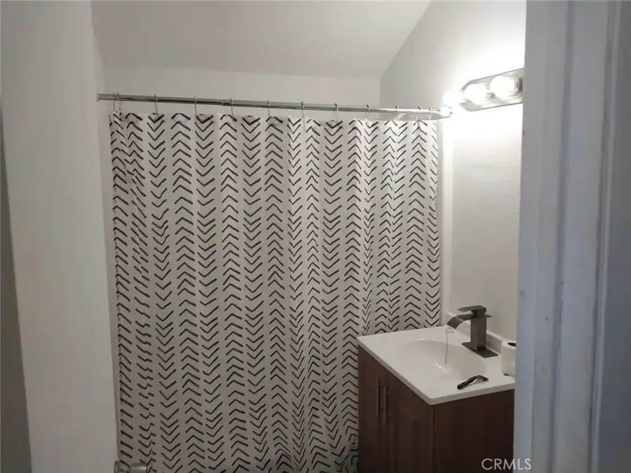 405 N 3rd Avenue, Barstow, CA 92311 - Image #3