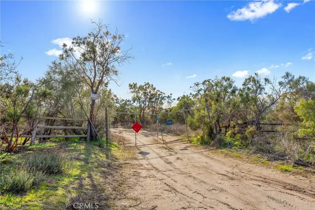 46025 Stanley, Hemet, CA 92544 - Image #1