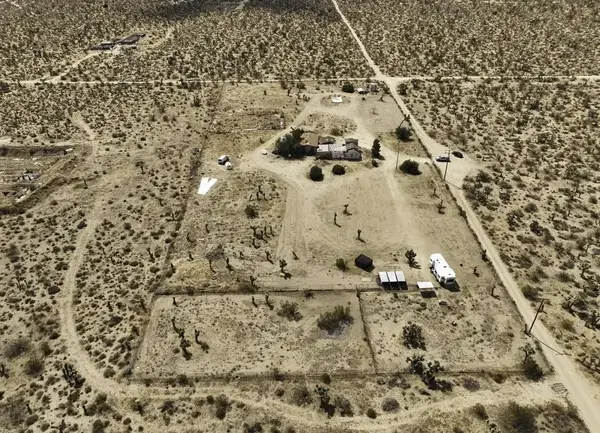 32800 224th Street East, Llano, CA 93544