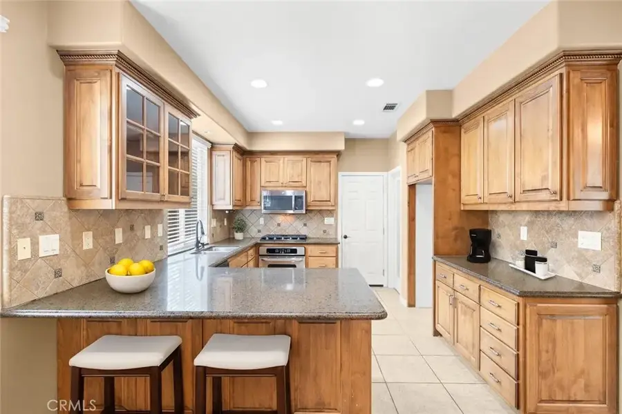 32865 Naples Court, Temecula, CA 92592 - Image #2