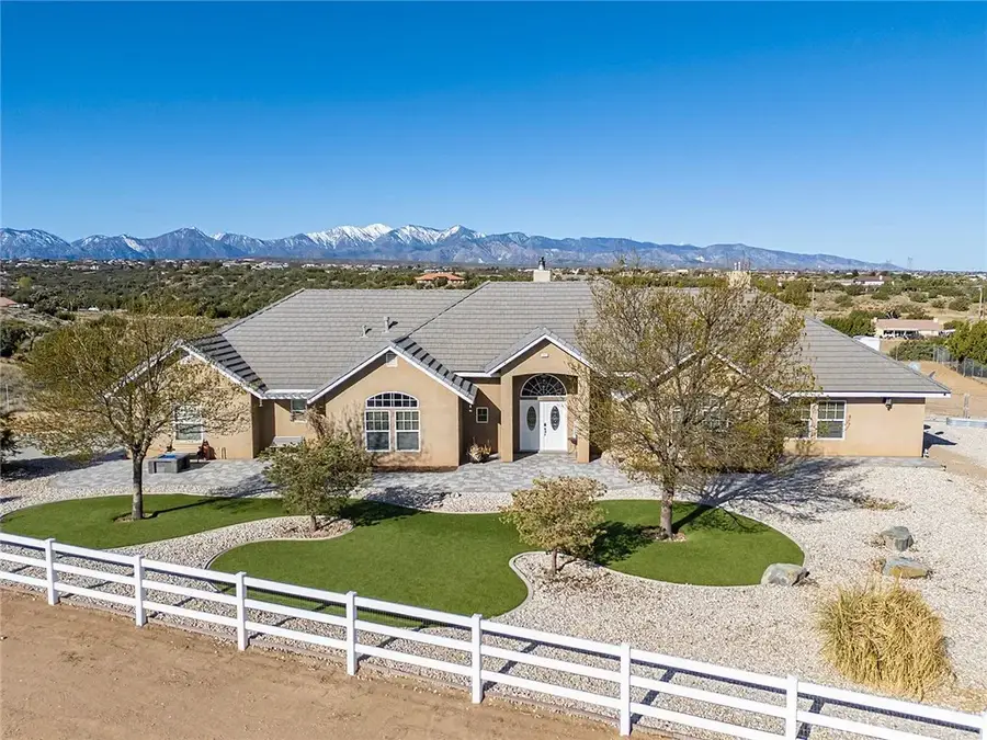 7922 Los Palmas Drive, Oak Hills, CA 92344 - Image #2