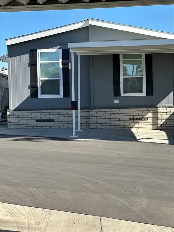 1565 W Arrow Hwy, Upland, CA 91786