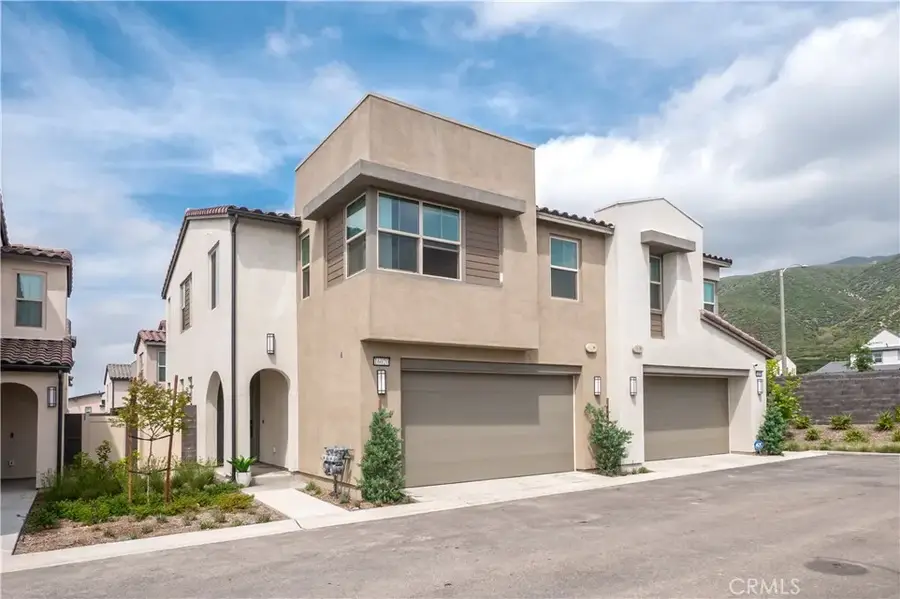 16020 Sunny Court, Fontana, CA 92336 - Image #3