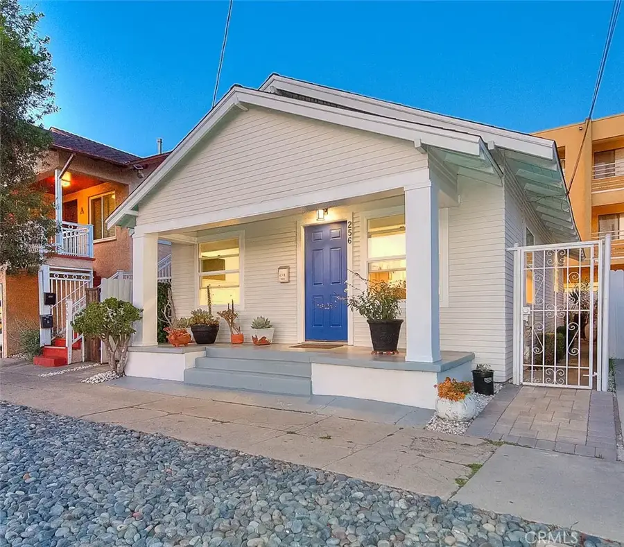 256 Falcon Avenue, Long Beach, CA 90802 - Image #2