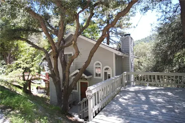 319 Dorn Drive, Crestline, CA 92325