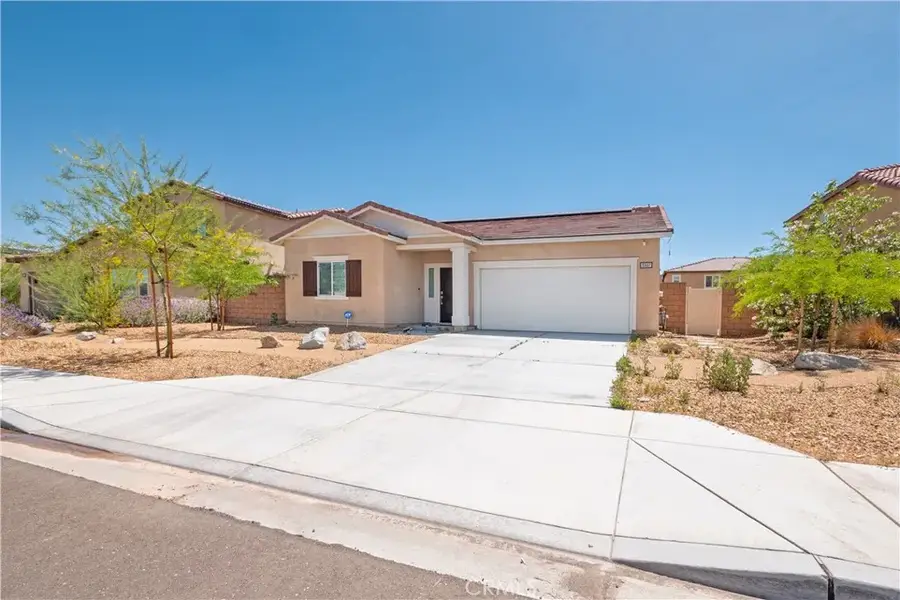 15667 San Diego Ln, Victorville, CA 92394 - Image #3