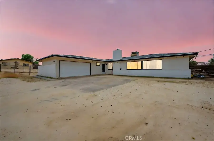 18251 Hiawatha Road, Apple Valley, CA 92307 - Image #2