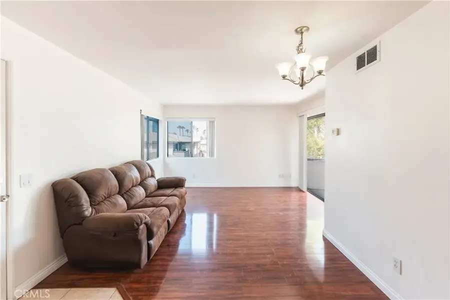 1317 Massachusetts Avenue #202, Riverside, CA 92507 - Image #2