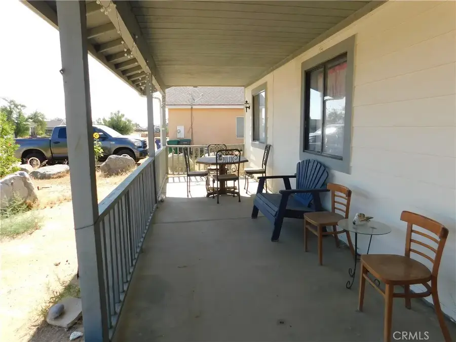 8372 Dogwood Avenue, California City, CA 93505 - Image #2