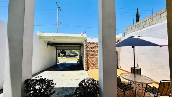 18547 Avenida Vistas, Outside Area (outside U.s.) Foreign Country, OS 22124