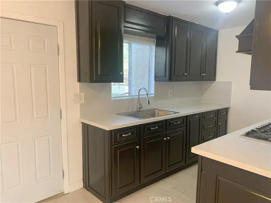 14299 La Paz Drive #6, Victorville, CA 92395 - Image #3