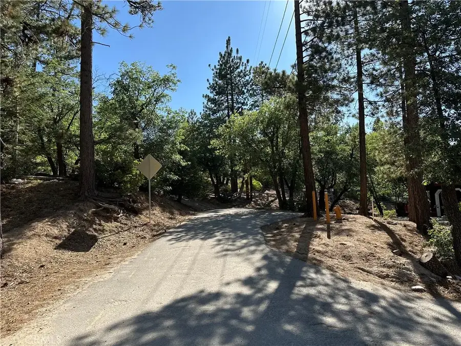 41089 Maryland, Big Bear Lake, CA 92315 - Image #3