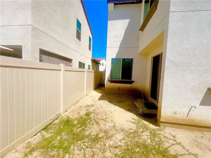 1485 E Laurelwood Drive, San Bernardino, CA 92408 - Image #3