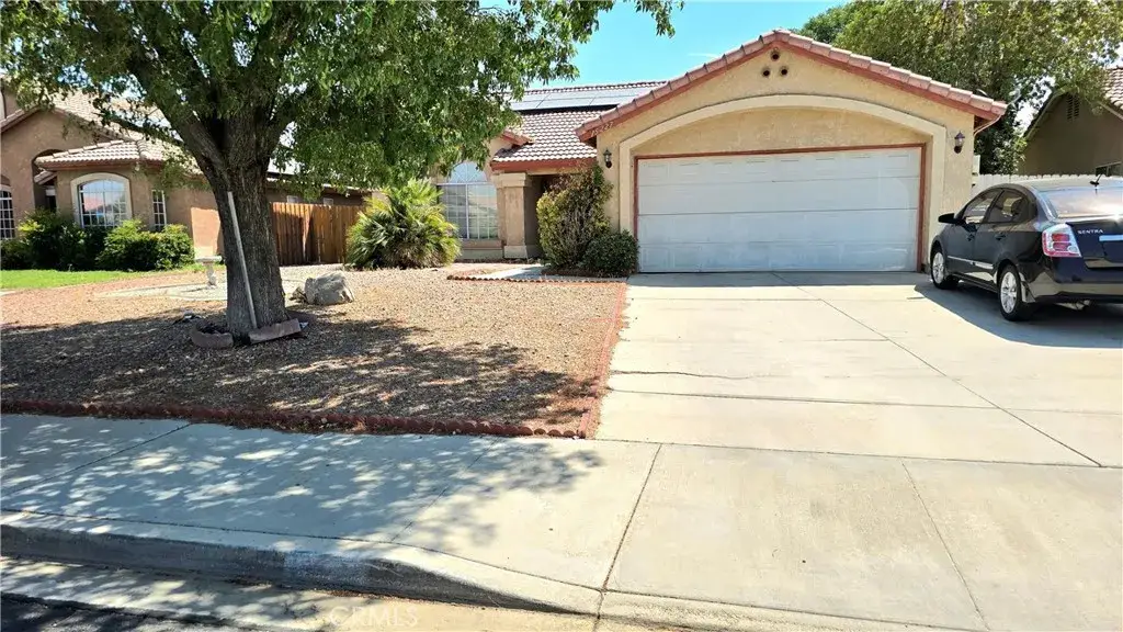 15227 Flagstaff Street, Victorville, CA 92394 - Image #1