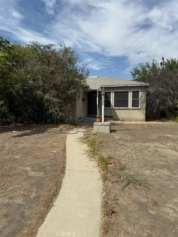 2606 Truxtun Avenue, Bakersfield, CA 93301