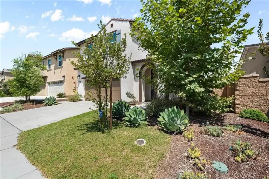 2335 Powell Drive, Rialto, CA 92377 - Image #2