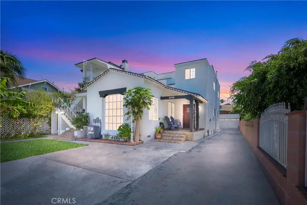 2546 S Bronson Avenue, Los Angeles, CA 90018 - Image #1