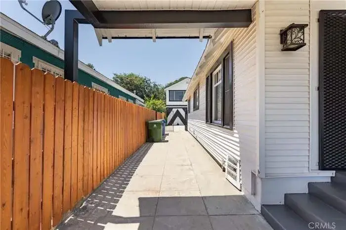 1003 Calzona Street, Los Angeles, CA 90023 - Image #3