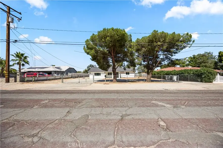 14804 Live Oak, Hesperia, CA 92345 - Image #2