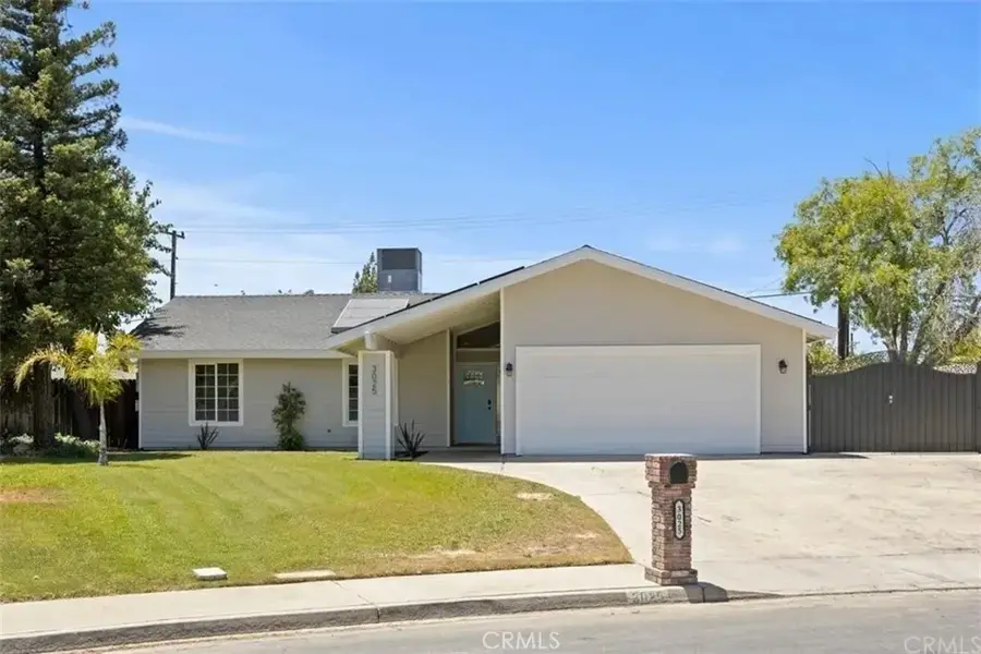 3025 Kennedy Way, Bakersfield, CA 93309 - Image #3