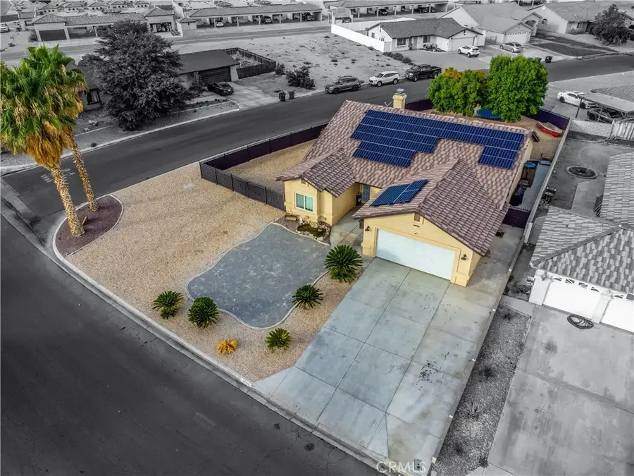 27220 Strawberry Lane, Helendale, CA 92342 - Image #3
