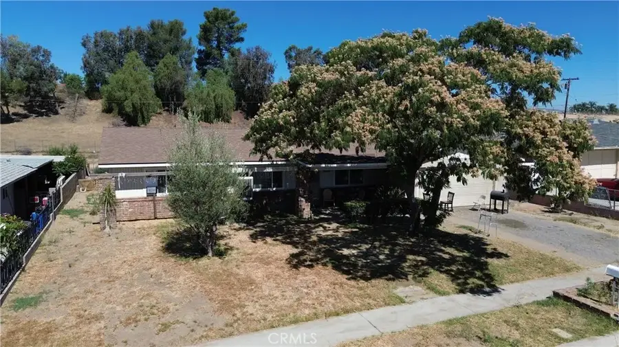 630 S Belden Ave, Rialto, CA 92376 - #2