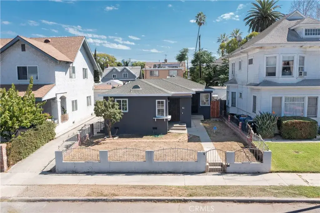 1676 S Ardmore, Los Angeles, CA 90006 - Image #1